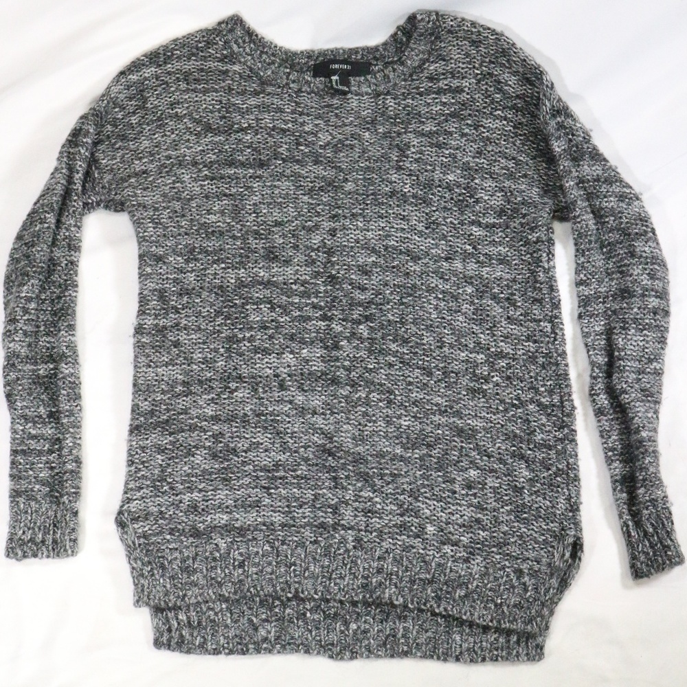 FOREVER 21 Heather Gray Wool Stretchy Sweater - Picture 1 of 8